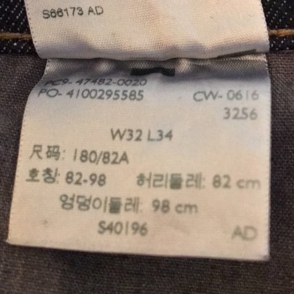 Levi’s Jeans 2 pair- SOLD - Picture 6 of 9